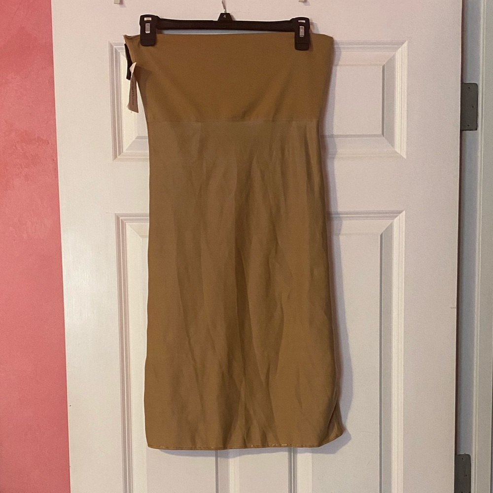 NWT Marilyn Monroe Shape wear